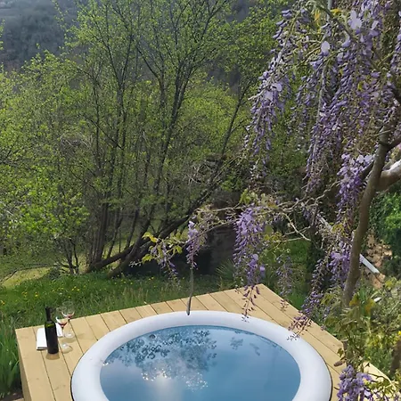 펜션 Le Dormeur Du Val -