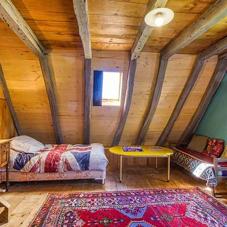 펜션 Le Dormeur Du Val - *