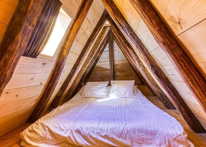 Le Dormeur Du Val - * Conques